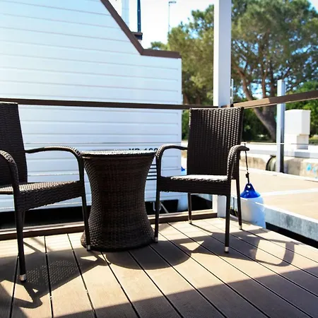 Floating Sea House Lien 1 Appartement
