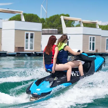 Appartement Floating Sea House Lien 1